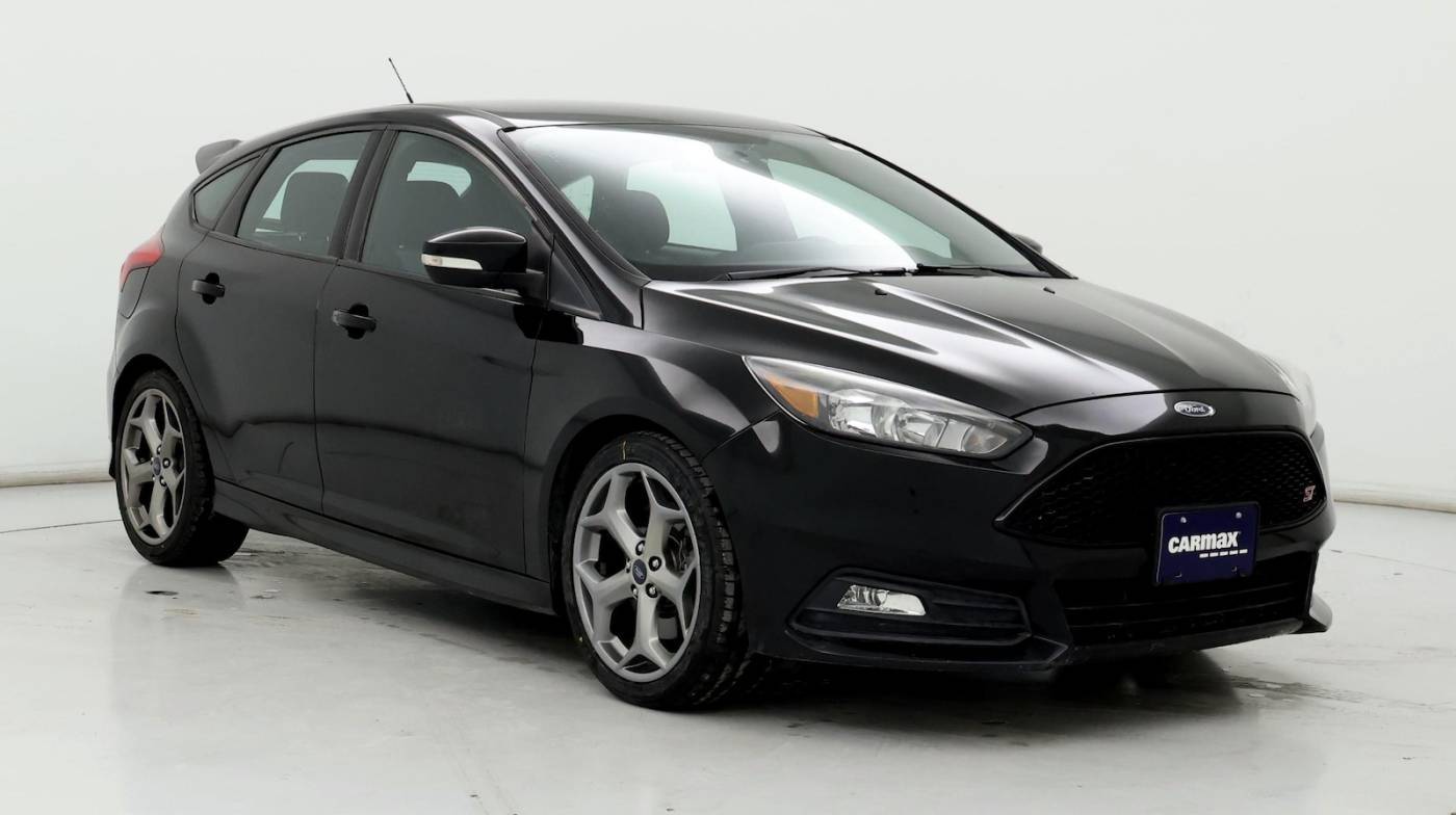 2018 Ford Focus ST — Hatchback — 98,586 mi — Gaithersburg, MD