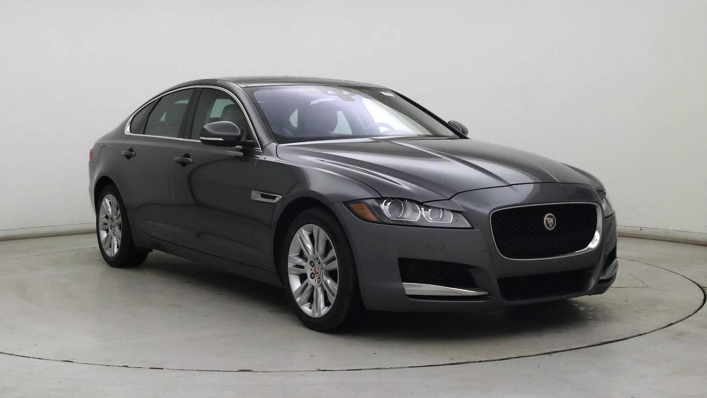2017 Jaguar XF Premium