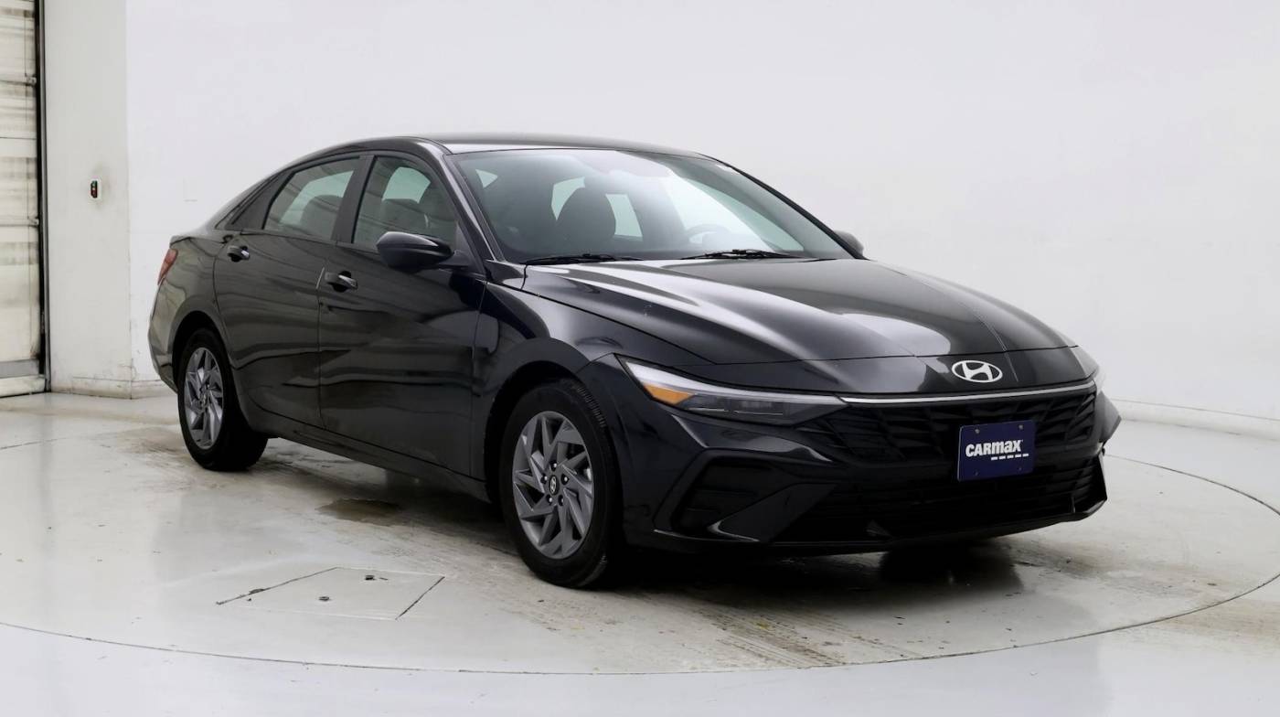 2024 Hyundai Elantra SEL — Sedan — 4,635 mi — Gaithersburg, MD