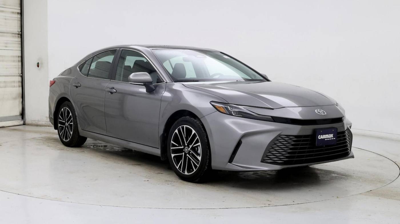 2025 Toyota Camry XLE — Sedan — 436 mi — Gaithersburg, MD