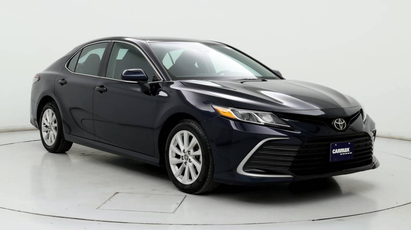 2021 Toyota Camry LE — Sedan — 19,172 mi — Gaithersburg, MD