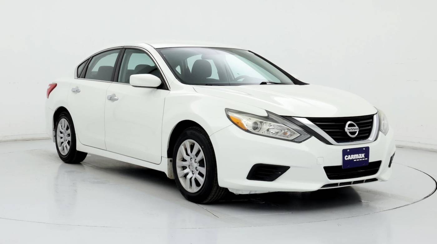 2017 Nissan Altima 2.5 S — Sedan — 67,667 mi — Maplewood, MN
