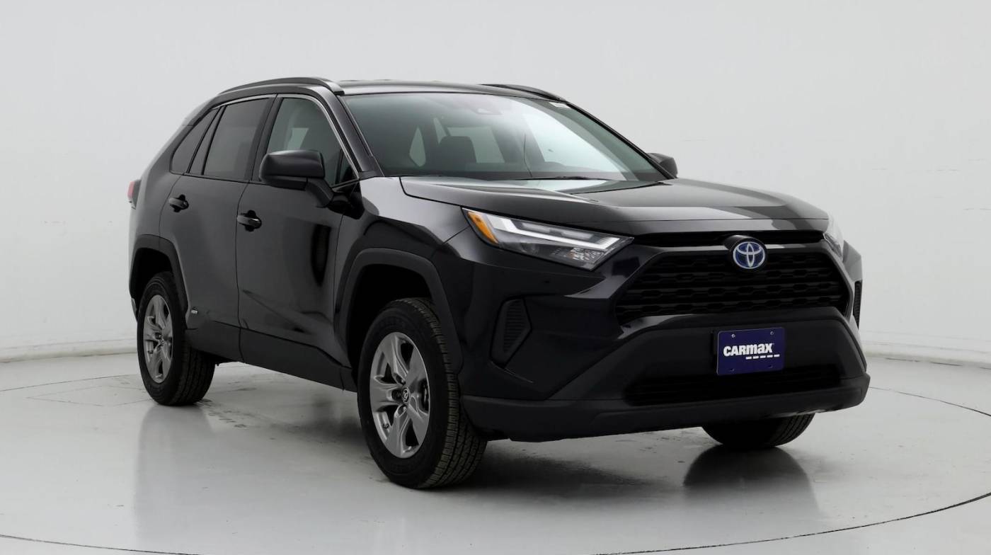 2024 Toyota RAV4 Hybrid LE — SUV — 16,174 mi — Maplewood, MN