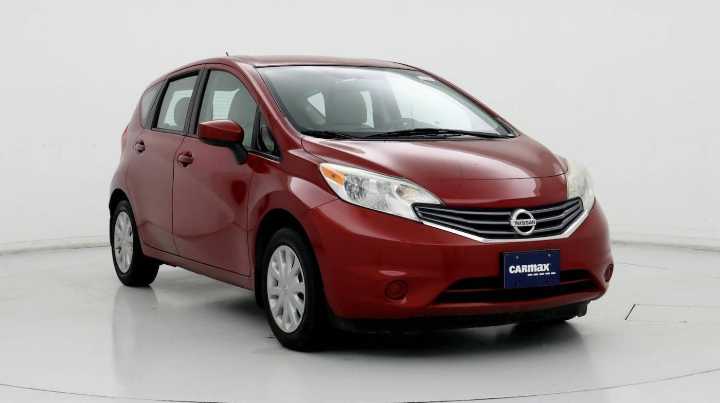 2015 Nissan Versa 1.6 SV — Hatchback — 100,533 mi — Maplewood, MN