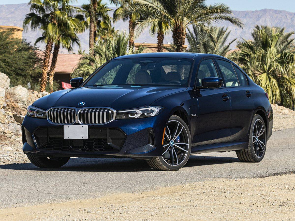 2024 BMW 3 Series 330e — Sedan — 44,529 mi — Bronx, NY