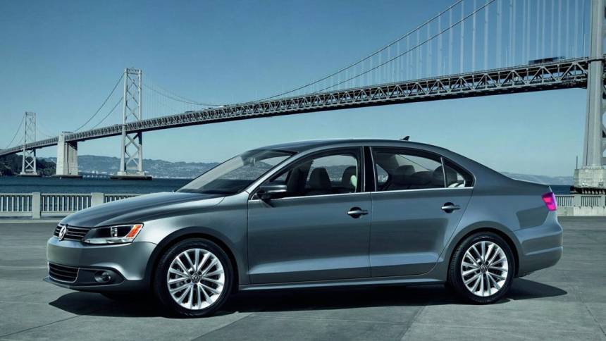 2011 Volkswagen Jetta SE — Sedan — 180,000 mi — Bronx, NY