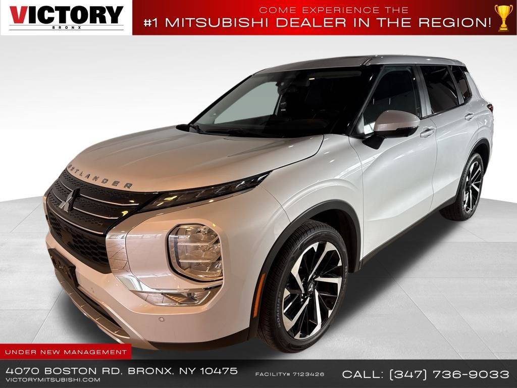 2024 Mitsubishi Outlander SE Black Edition — SUV — 4,517 mi — Bronx, NY