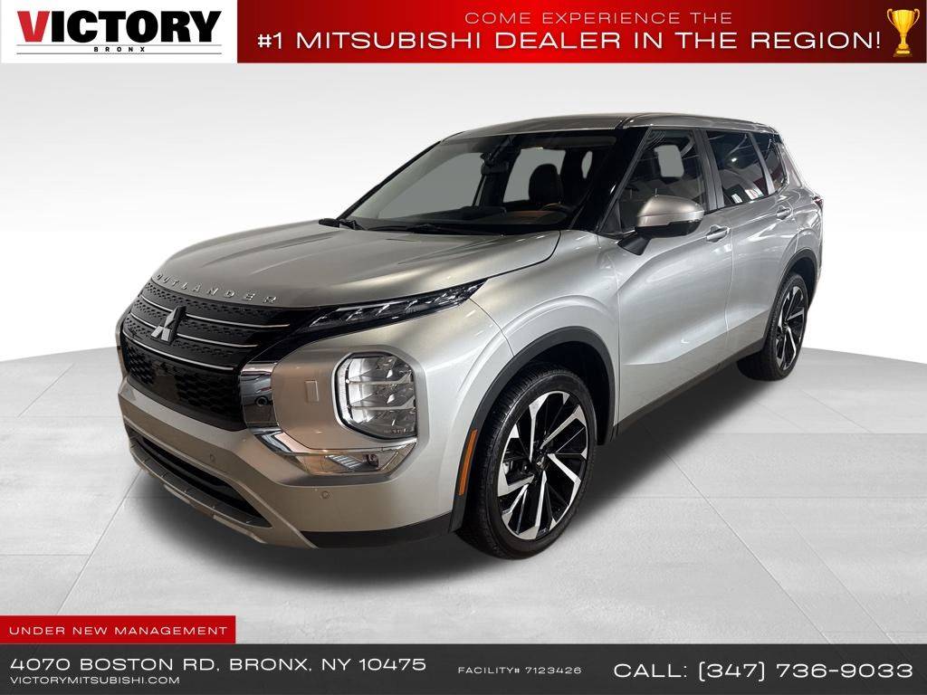 2022 Mitsubishi Outlander SE — SUV — 18,998 mi — Bronx, NY