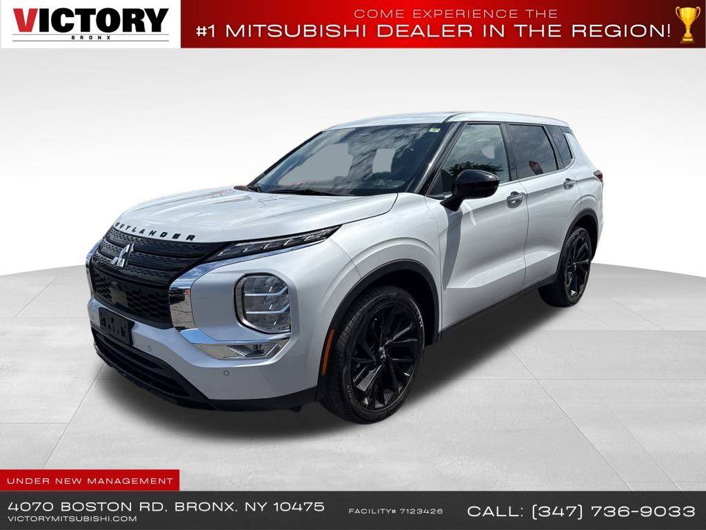 2023 Mitsubishi Outlander SE Black Edition — SUV — 40,567 mi — Bronx, NY