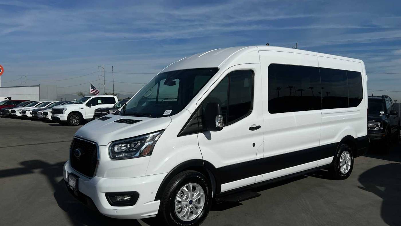 2023 Ford Transit Passenger Wagon T-350 XLT — Passenger Van — 24,235 mi — Hawthorne, CA