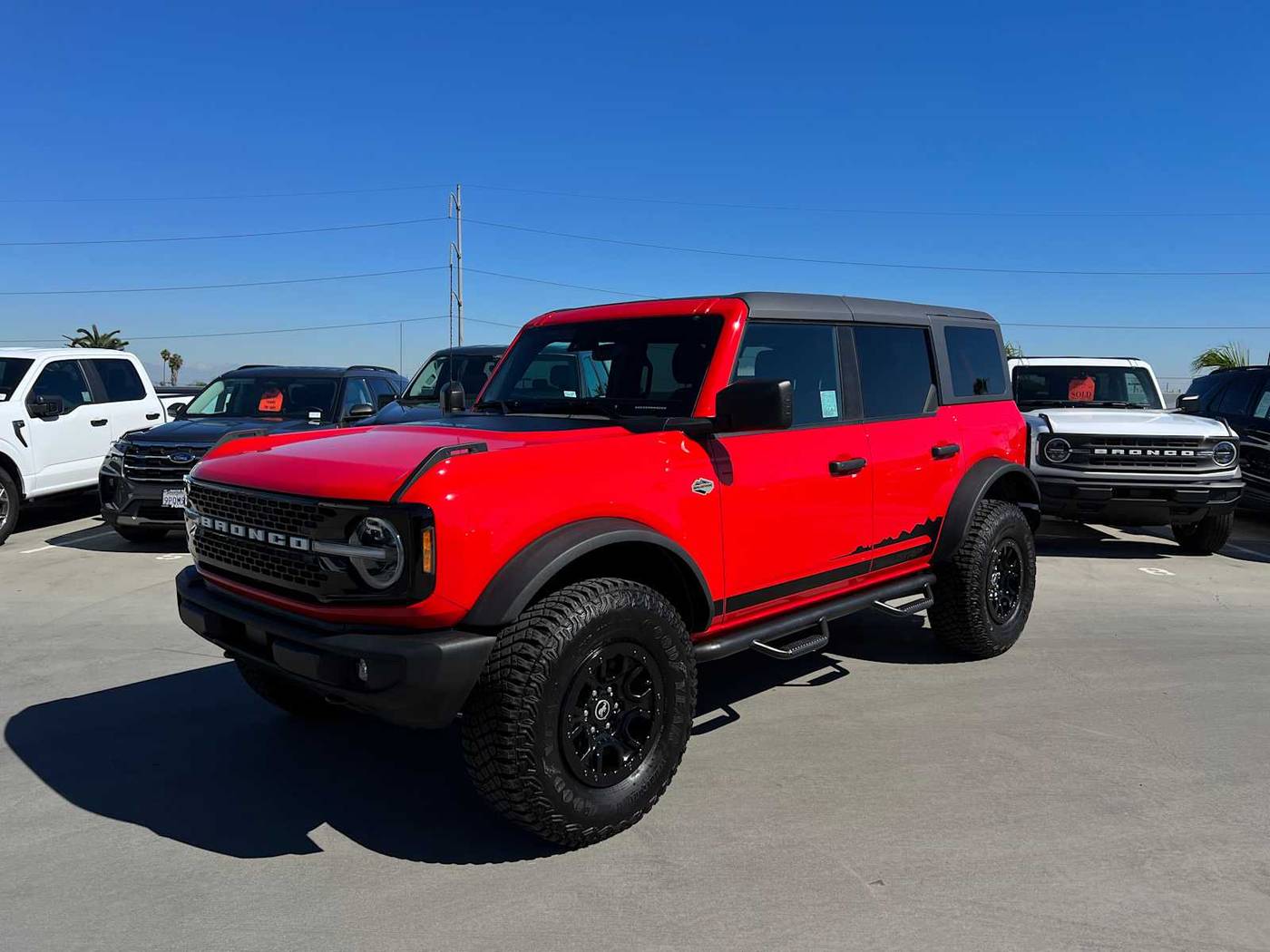 2022 Ford Bronco Wildtrak — SUV — 5,387 mi — Hawthorne, CA