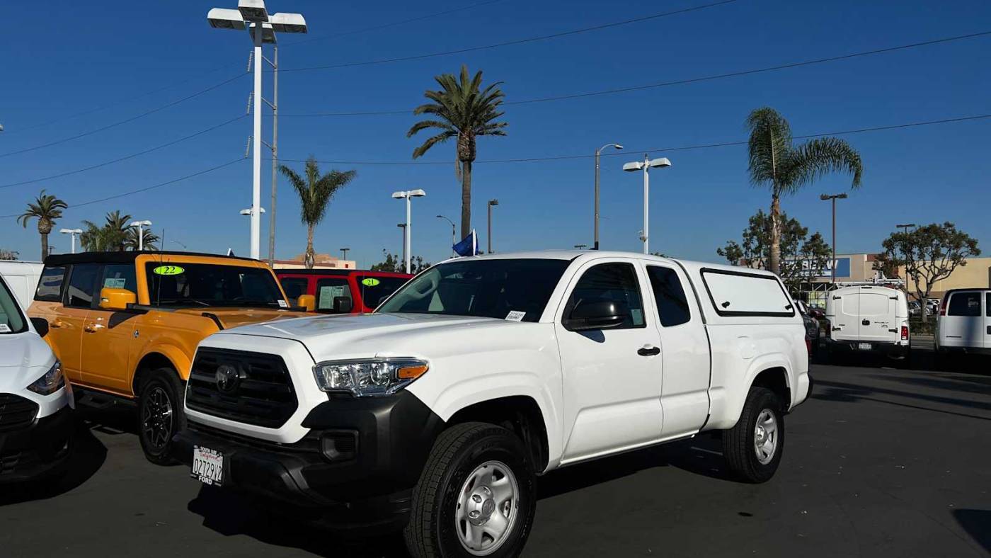 2019 Toyota Tacoma SR — Pickup Truck — 53,923 mi — Hawthorne, CA