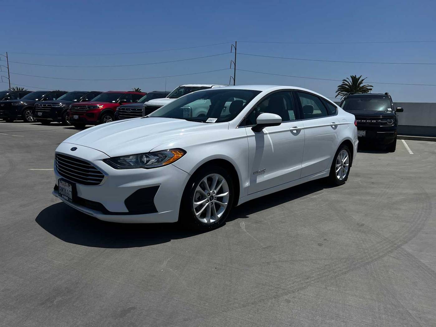 2019 Ford Fusion Hybrid SE — Sedan — 82,565 mi — Hawthorne, CA
