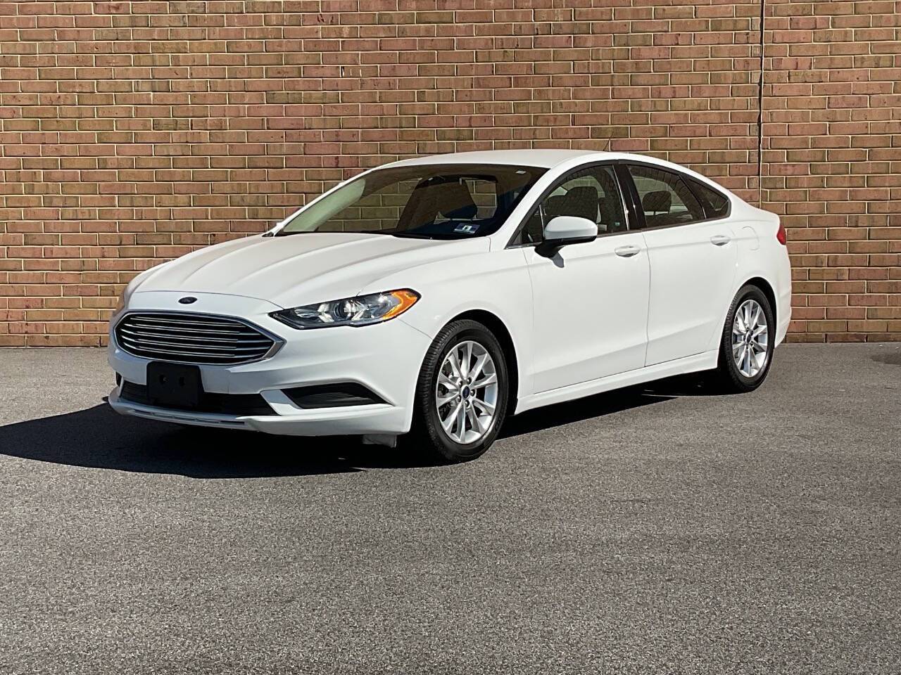 2017 Ford Fusion SE — Sedan — 106,731 mi — Laurel, MD