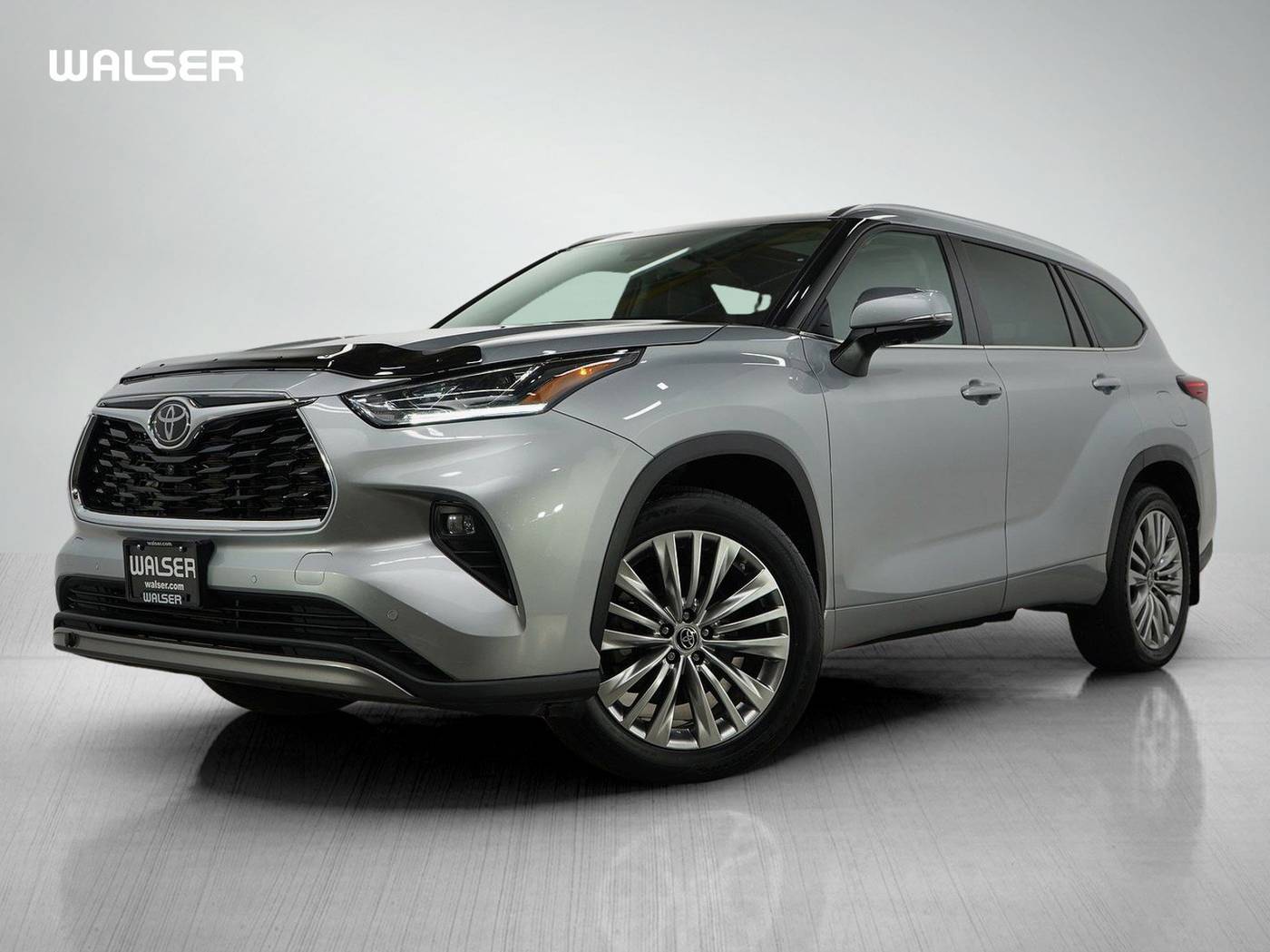 2023 Toyota Highlander Limited — SUV — 48,121 mi — Brooklyn Park, MN