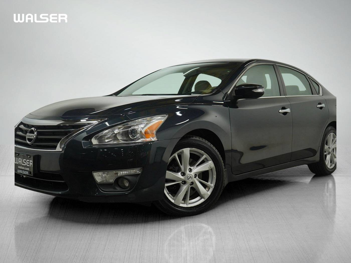 2014 Nissan Altima 2.5 SV — Sedan — 105,540 mi — Brooklyn Park, MN