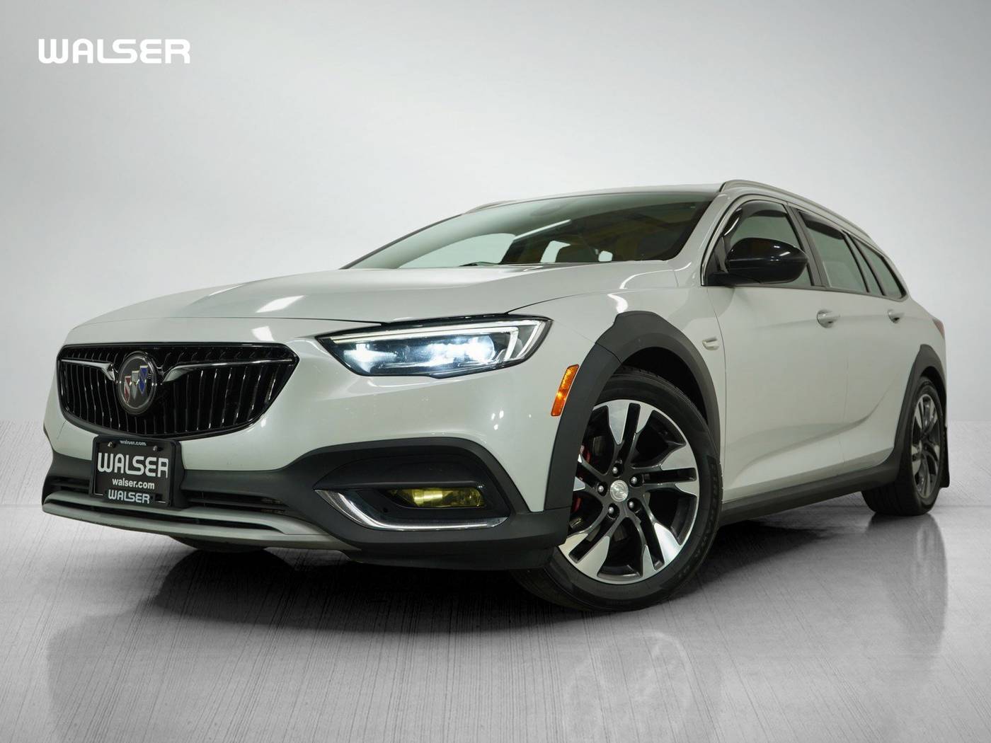 2018 Buick Regal TourX Essence — Wagon — 155,102 mi — Brooklyn Park, MN