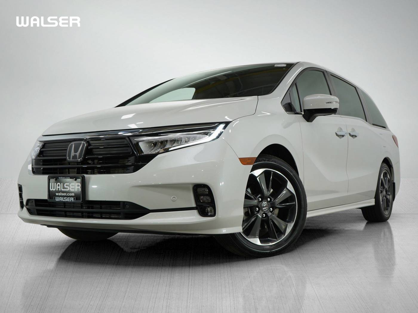 2023 Honda Odyssey Elite — Minivan — 33,570 mi — Brooklyn Park, MN
