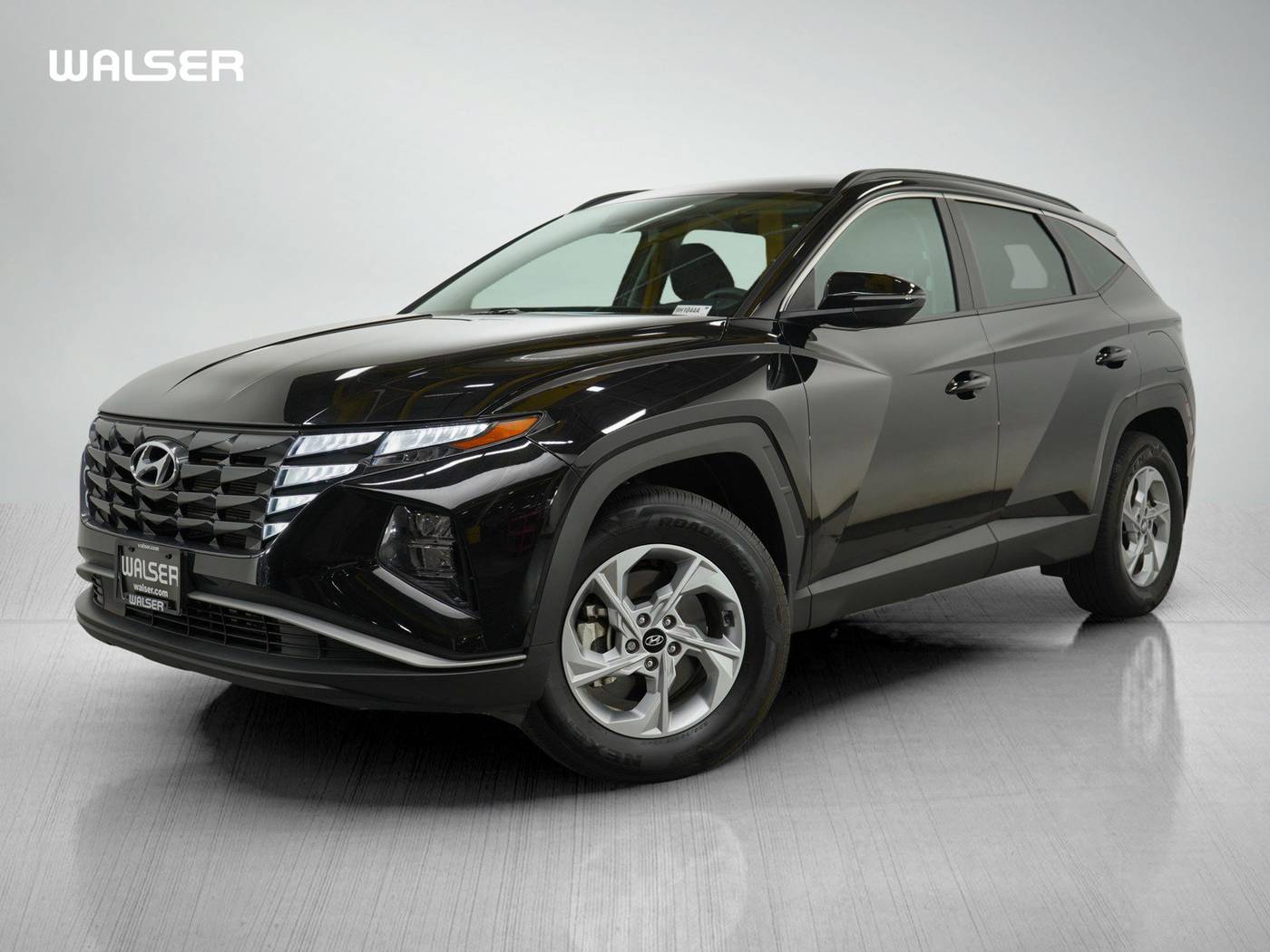 2022 Hyundai Tucson SEL — SUV — 18,701 mi — Brooklyn Park, MN
