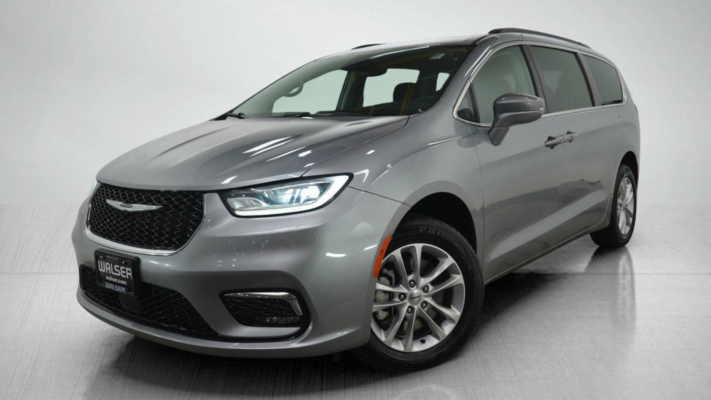 2021 Chrysler Pacifica Touring — Minivan — 115,863 mi — Brooklyn Park, MN