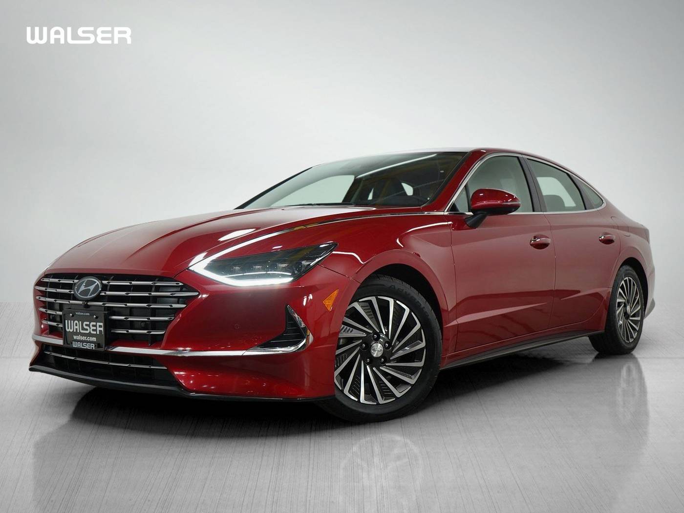 2021 Hyundai Sonata Hybrid Limited — Sedan — 82,072 mi — Brooklyn Park, MN