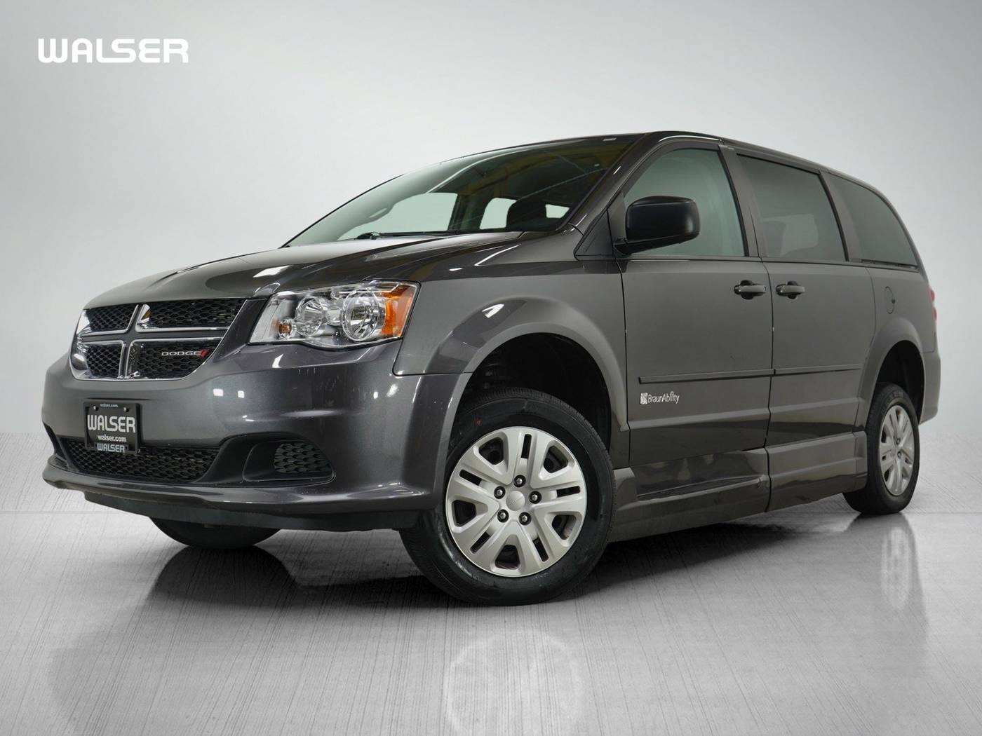 2017 Dodge Grand Caravan SE — Minivan — 24,375 mi — Brooklyn Park, MN