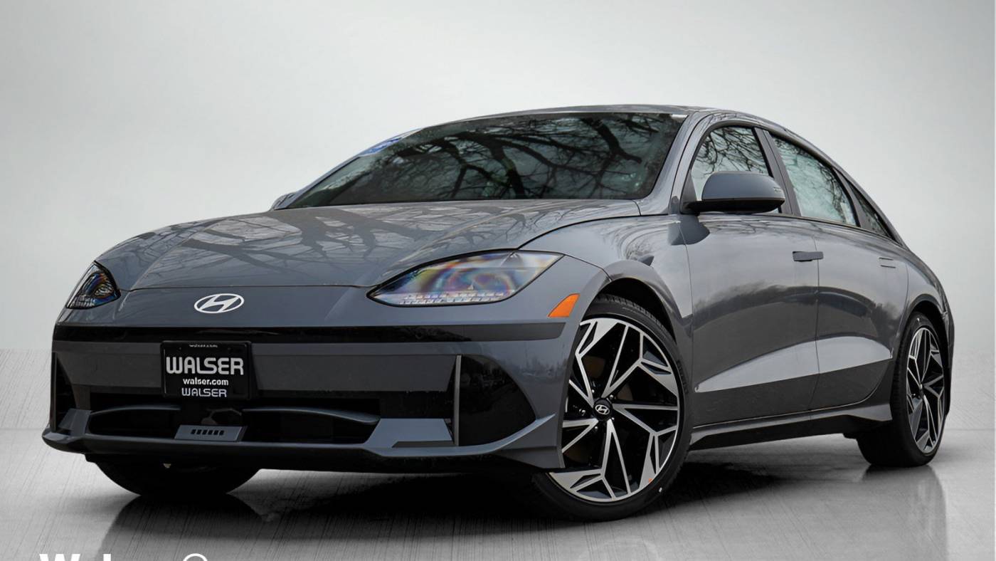 2025 Hyundai Ioniq 6 SEL