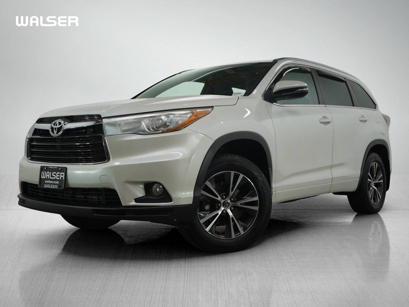 2016 Toyota Highlander XLE — SUV — 127,618 mi — Brooklyn Park, MN