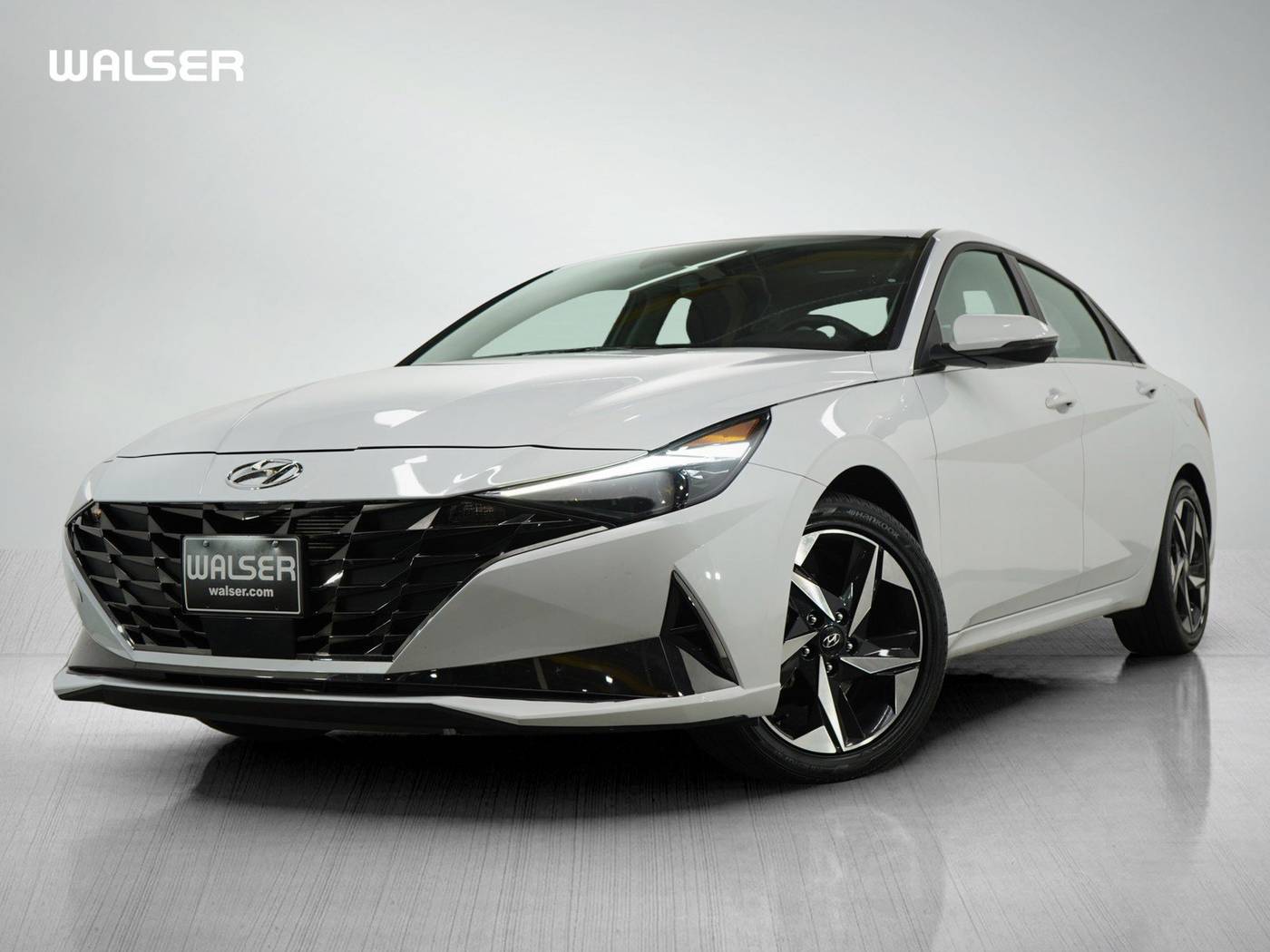 2023 Hyundai Elantra Hybrid Limited — Sedan — 11,119 mi — Brooklyn Park, MN