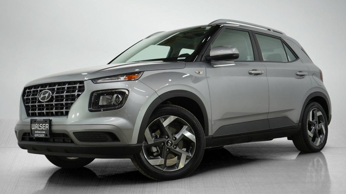 2024 Hyundai Venue SEL — SUV — 4,259 mi — Brooklyn Park, MN
