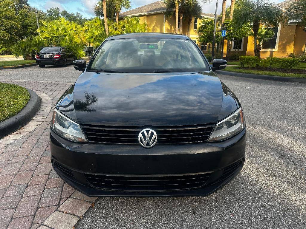 2011 Volkswagen Jetta SE — Sedan — 109,914 mi — Tampa, FL