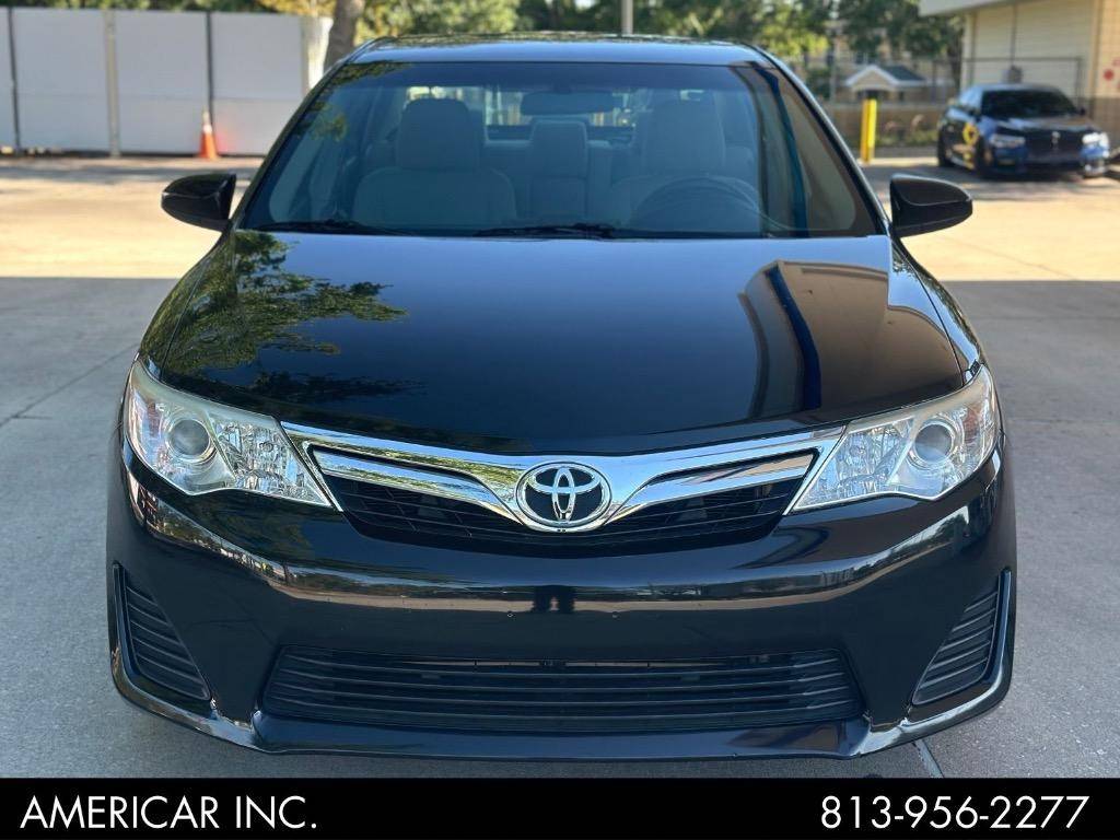 2013 Toyota Camry LE — Sedan — 32,785 mi — Tampa, FL