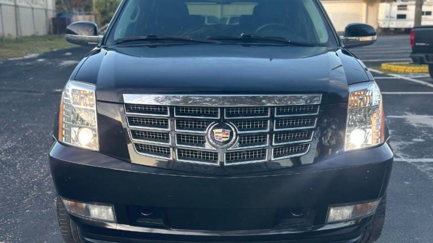 2014 Cadillac Escalade Luxury — SUV — 155,114 mi — Tampa, FL