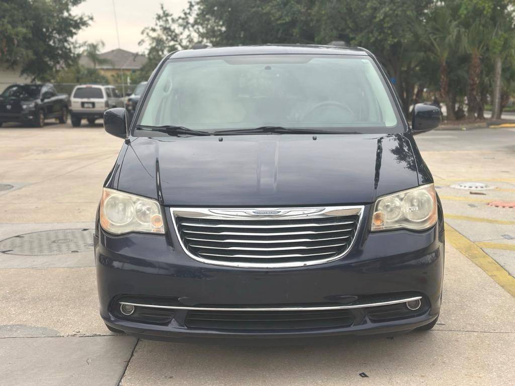 2012 Chrysler Town & Country Touring — Minivan — 107,942 mi — Tampa, FL