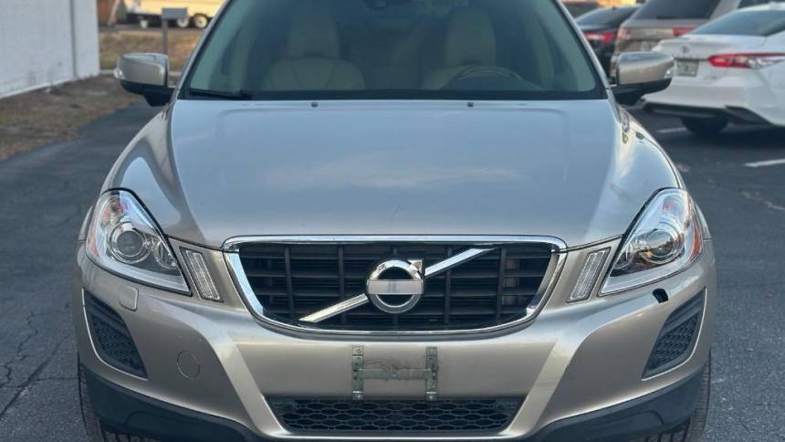 2013 Volvo XC60 3.2L — SUV — 95,297 mi — Tampa, FL