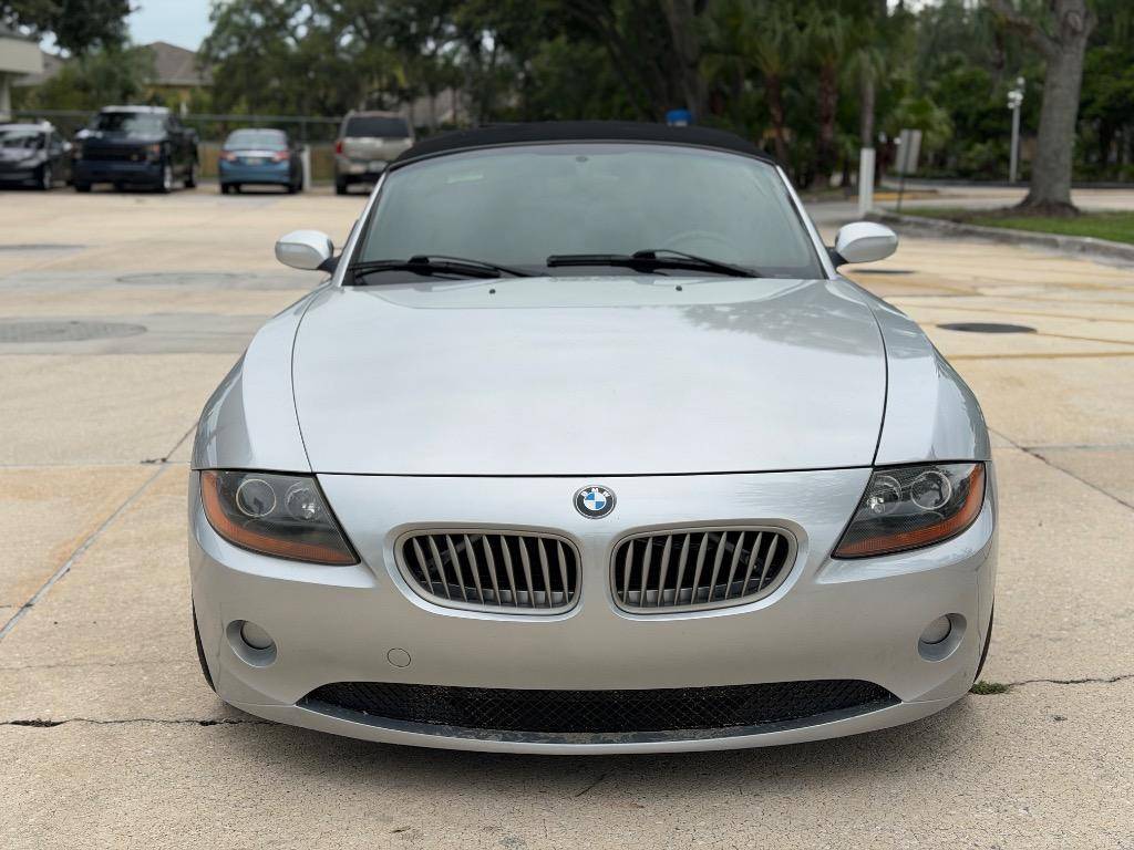 2003 BMW Z4 2.5i