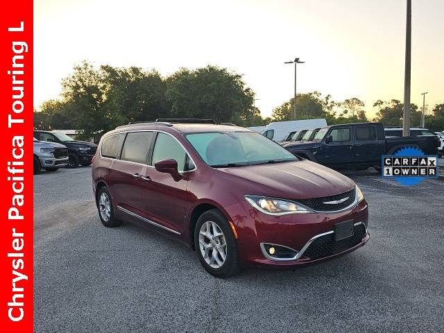 2017 Chrysler Pacifica Touring L — Minivan — 96,897 mi — Dade City, FL