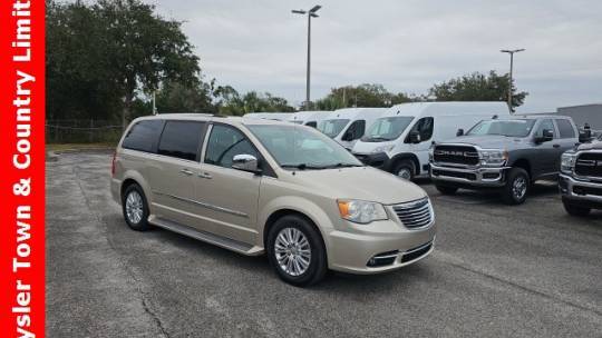 2014 Chrysler Town & Country Limited — Minivan — 62,801 mi — Dade City, FL