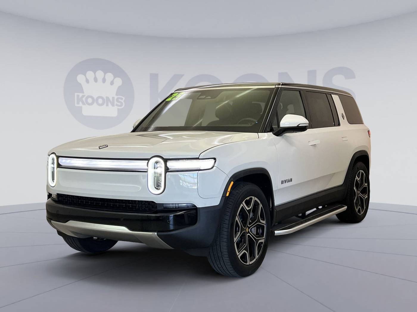 2025 Rivian R1S