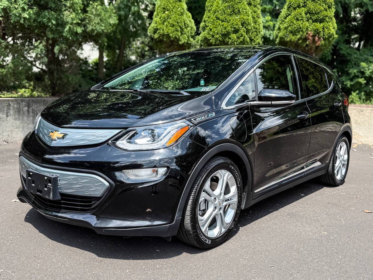 2017 Chevrolet Bolt EV LT — Hatchback — 110,883 mi — Levittown, PA