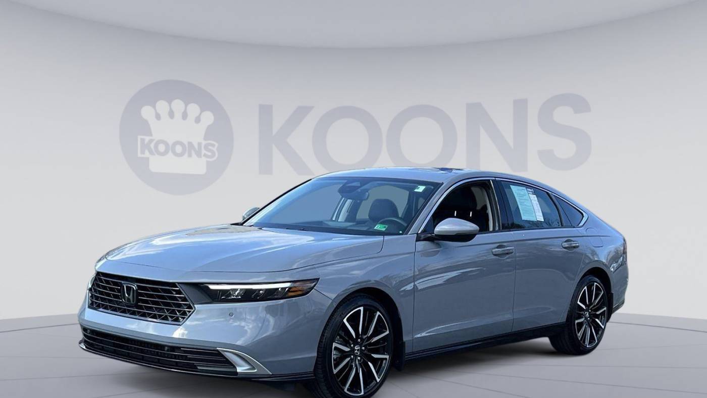 2023 Honda Accord Hybrid Touring — Sedan — 3,495 mi — Vienna, VA