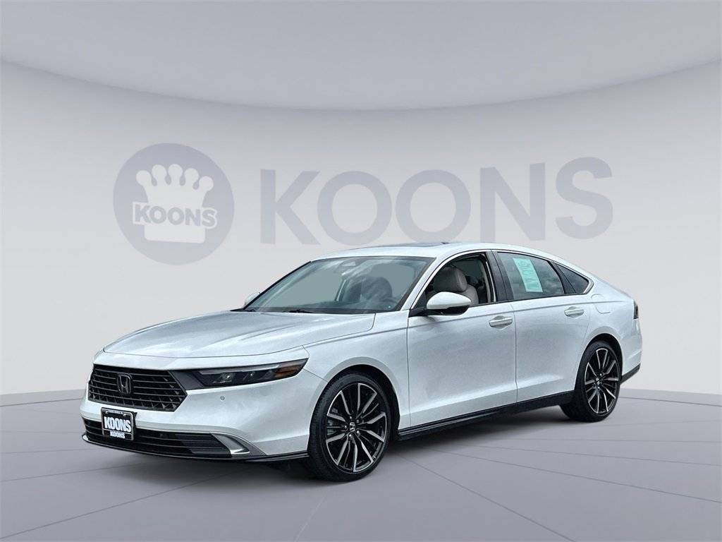 2023 Honda Accord Hybrid Touring — Sedan — 31,260 mi — Vienna, VA