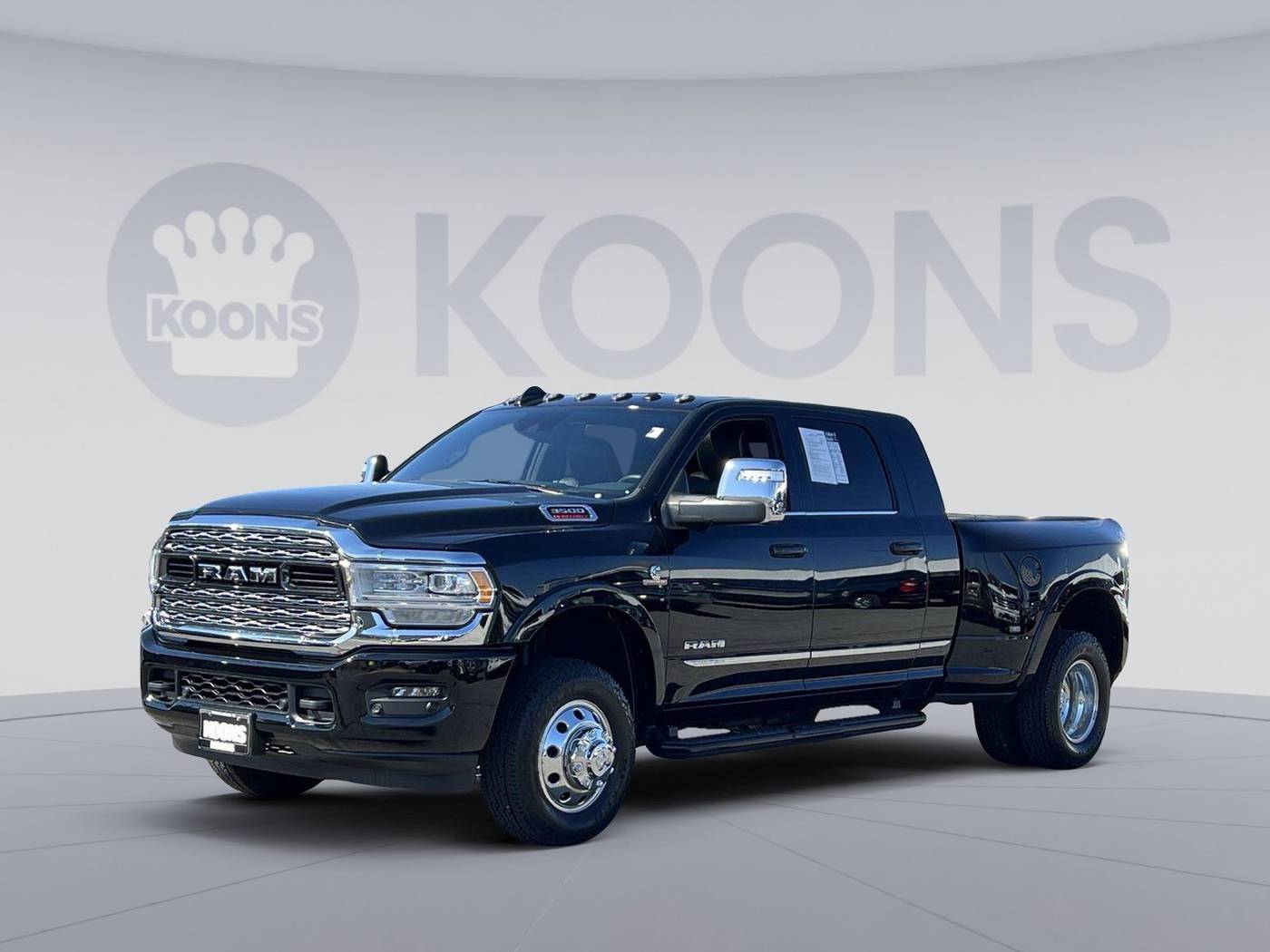 2024 Ram 3500 Limited — Pickup Truck — 8,930 mi — Vienna, VA