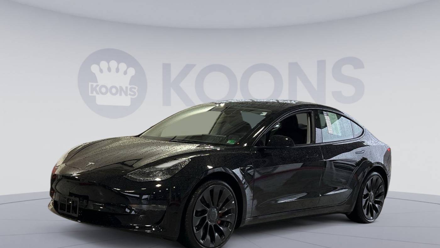 2023 Tesla Model 3 Performance — Sedan — 25,796 mi — Vienna, VA