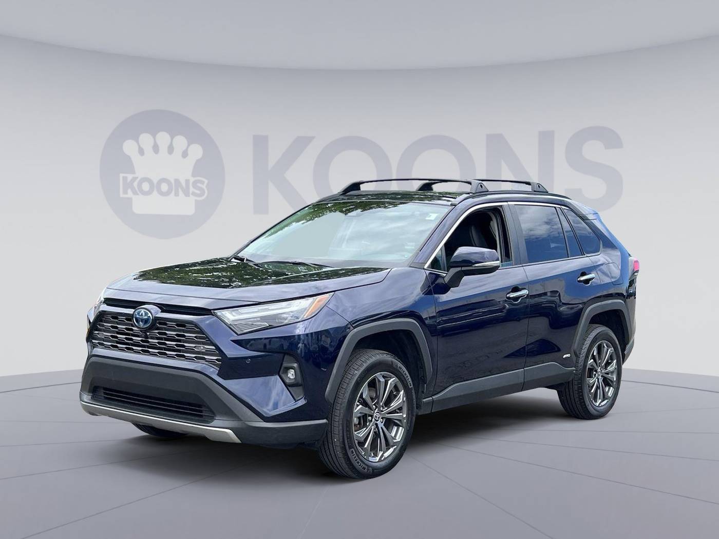 2022 Toyota RAV4 Hybrid Limited — SUV — 43,584 mi — Vienna, VA