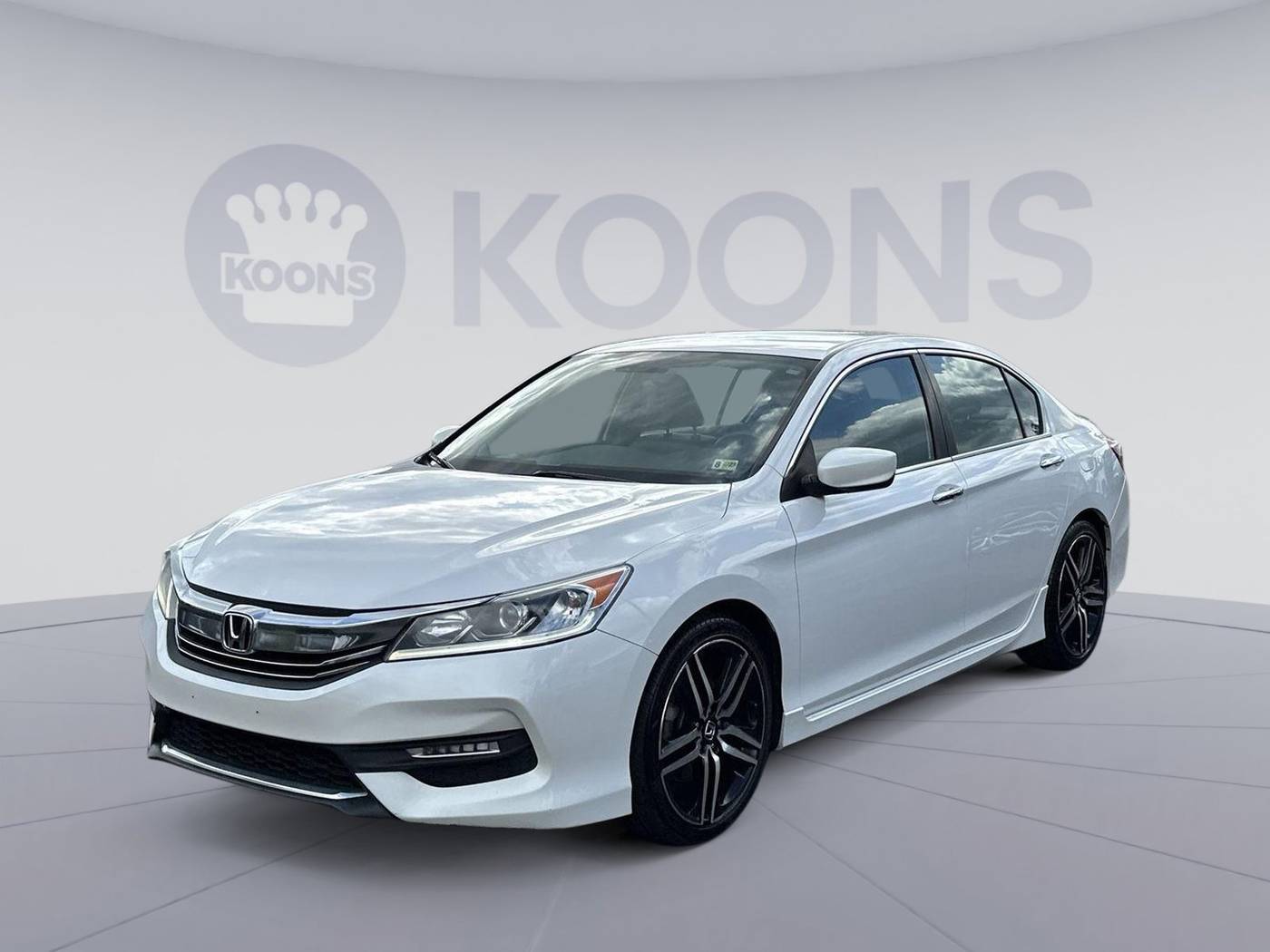 2017 Honda Accord Sport — Sedan — 96,303 mi — Vienna, VA