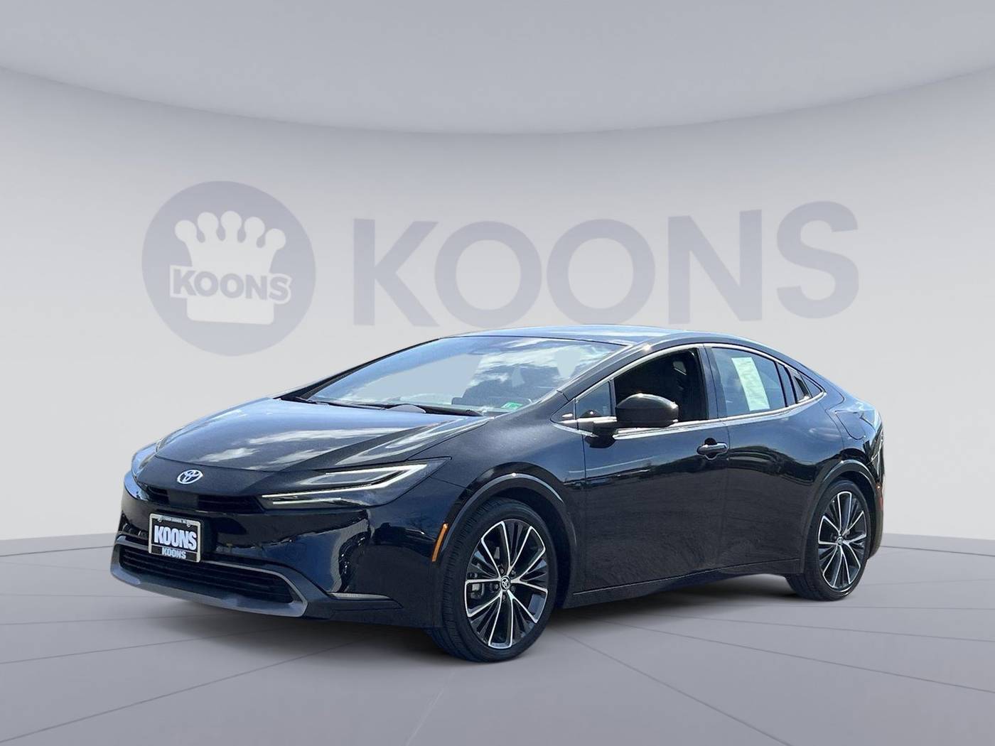 2024 Toyota Prius XLE — Hatchback — 4,877 mi — Vienna, VA