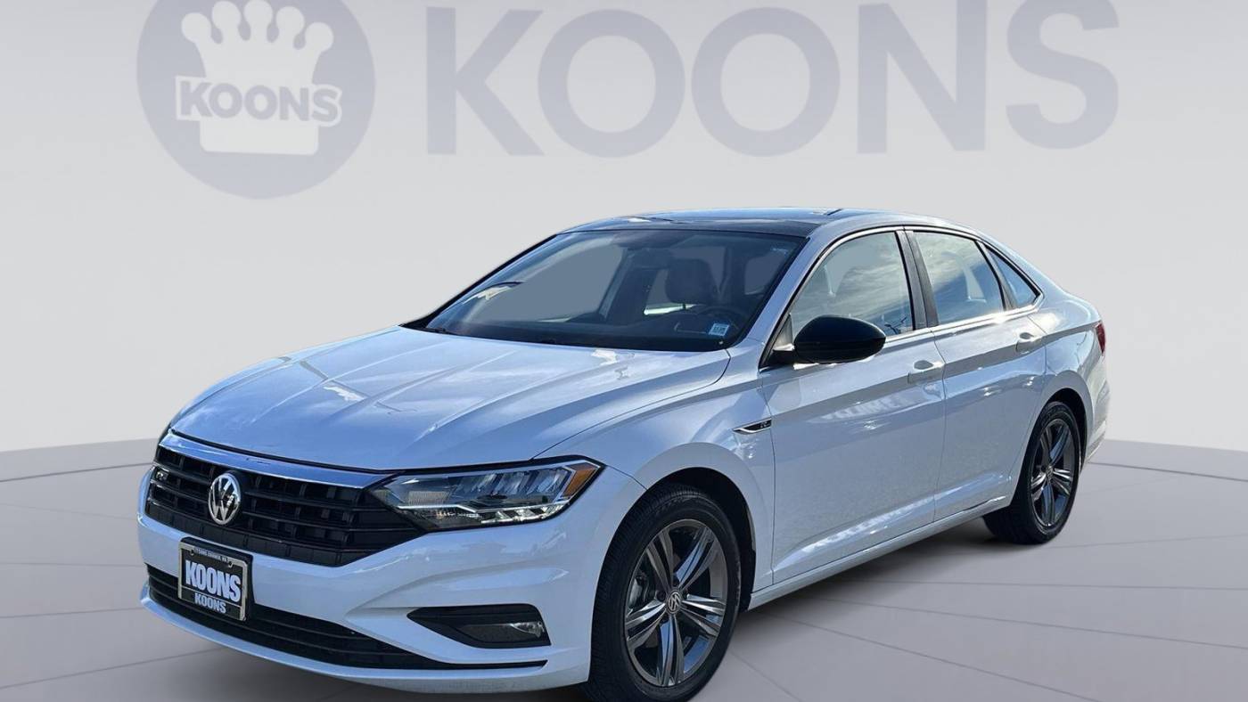 2021 Volkswagen Jetta R-Line — Sedan — 11,882 mi — Vienna, VA