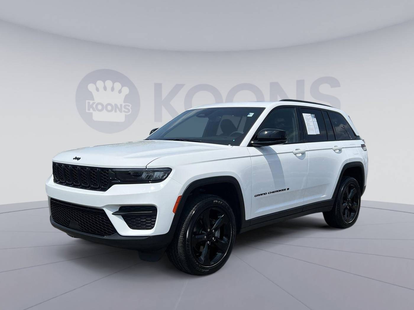 2023 Jeep Grand Cherokee Altitude — SUV — 19,451 mi — Vienna, VA