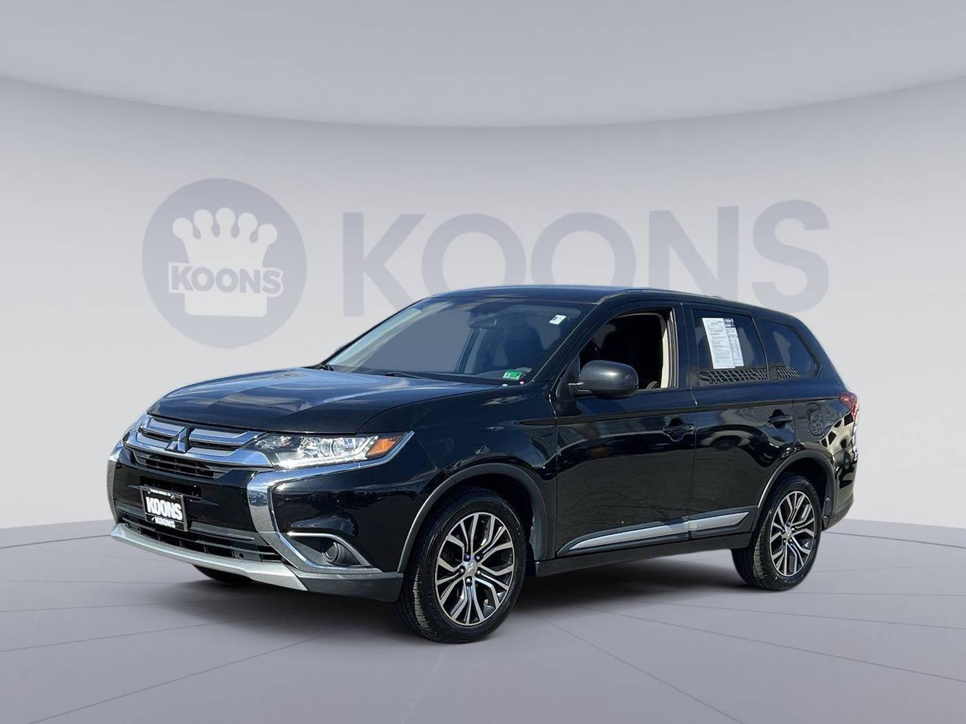 2018 Mitsubishi Outlander ES — SUV — 82,651 mi — Vienna, VA